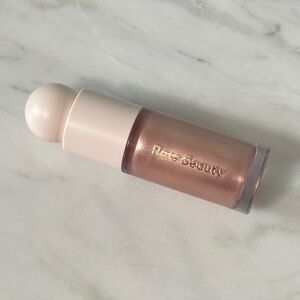 NEW Rare Beauty Positive Light Liquid Luminizer Mesmerize